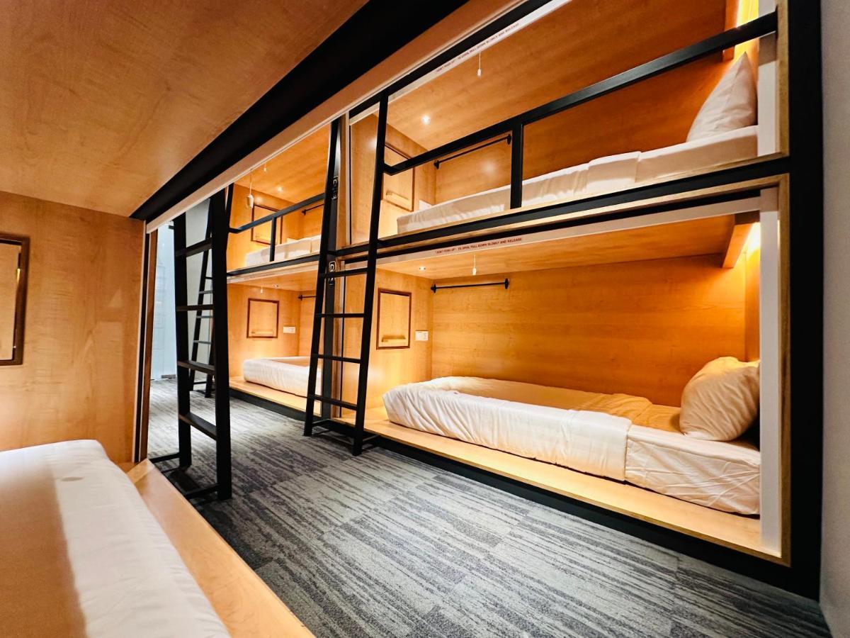 The Bed Bukit Bintang Hostel Kuala Lumpur Exterior foto